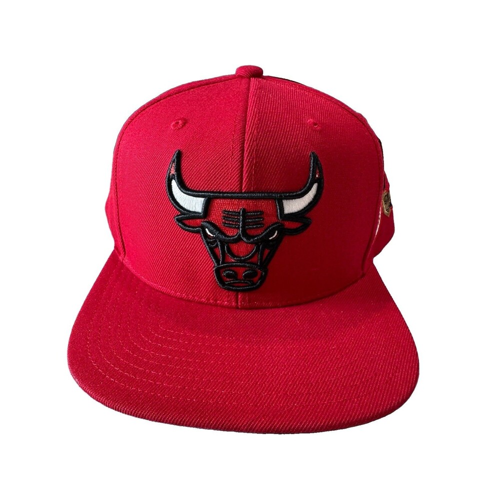 Mitchell and Ness Nostalgia Co 1996 Chicago Bulls NBA Finals Hat Cap SnapBack
